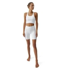 Born Living Yoga Haut De Sport Soutien Moyen-élevé Daira 8 Born Living Yoga Haut De Sport Soutien Moyen-élevé Daira -TRADEINN Soldes born living yoga haut de sport soutien moyen eleve daira 8