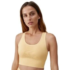 Born Living Yoga Haut Support élevé Urdhva