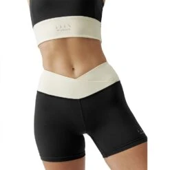 Born Living Yoga Legging Court By Vikika Tay -TRADEINN Soldes born living yoga legging court by vikika tay 2