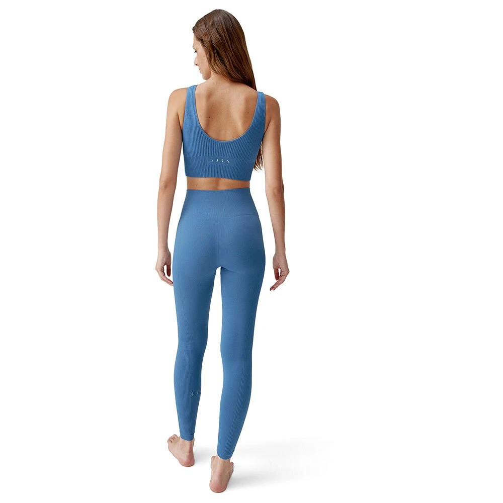 Born Living Yoga Serré Flow 5 Born Living Yoga Serré Flow – Image 5