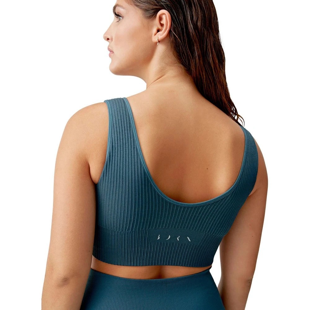 Born Living Yoga Sommet Flow 3 Born Living Yoga Sommet Flow – Image 3