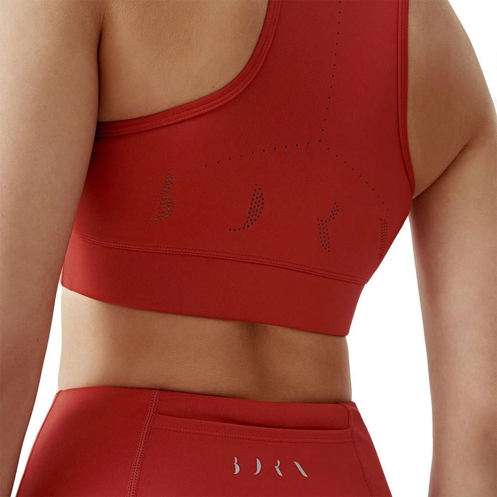 Born Living Yoga Sommet Yanal 4 Born Living Yoga Sommet Yanal – Image 4